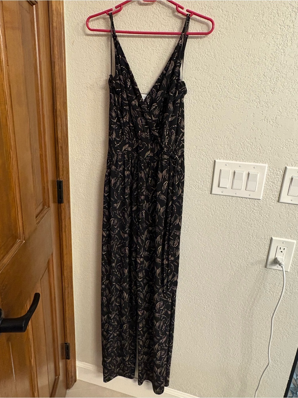 Kaileigh Black Maxi Dress with Beige Leaf Print